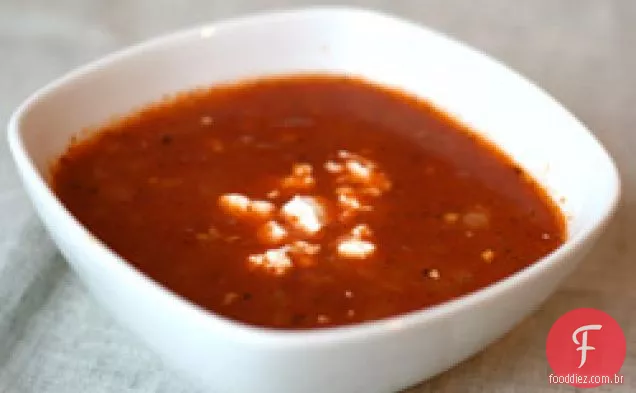 Jantar esta noite: sopa de tomate Provençal com Chèvre