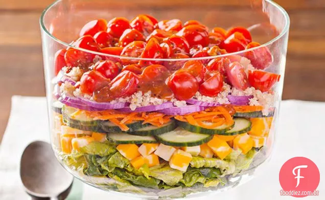 Salada De Quinoa Em Camadas