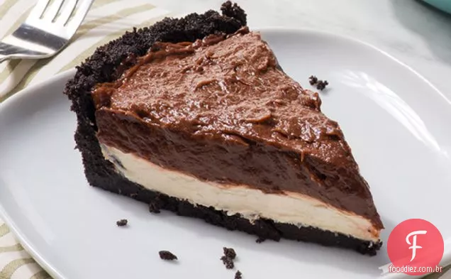 Torta De Creme De Chocolate E Caramelo