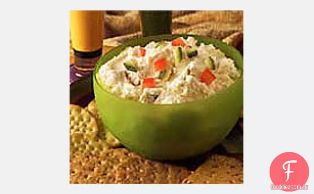 Feta batida espalhada com nozes