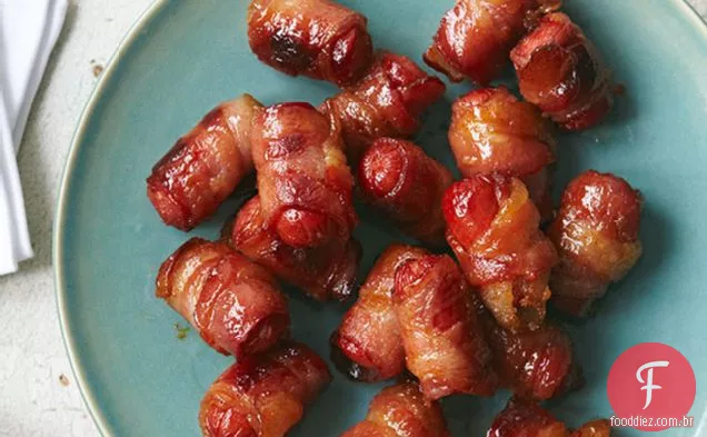 Mordidas De Cachorro-Quente Embrulhadas Em Bacon