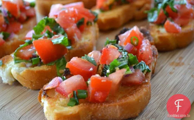 Manjericão E Tomate Bruschetta