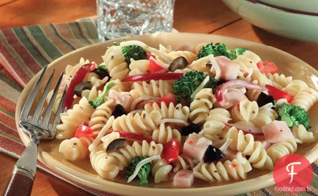 Salada De Macarrão Simples