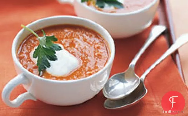 Grão De Bico Temperado E Sopa De Tomate