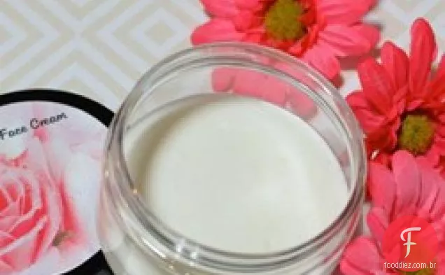 Creme Para O Rosto De Coco