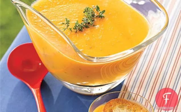 Sopa Amarela Refrigerada Do Tomate