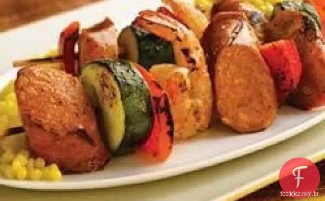 Salsicha De Frango Chipotle Chorizo Grelhado E Kabobs De Camarão