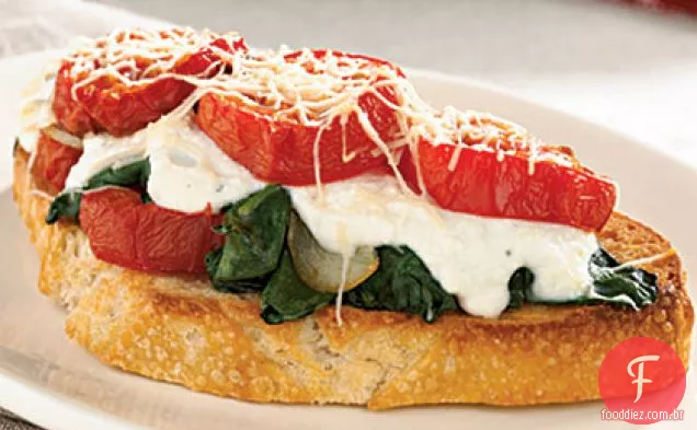 Tomate Torrado-Ricota Bruschetta