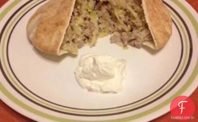 Salsicha de porco e repolho Pitas