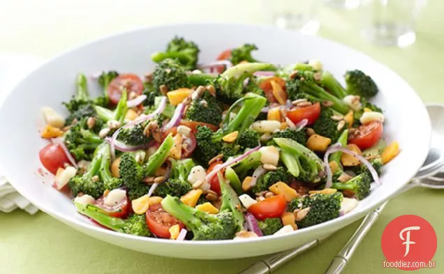 Brócolis Marinado-Salada De Tomate