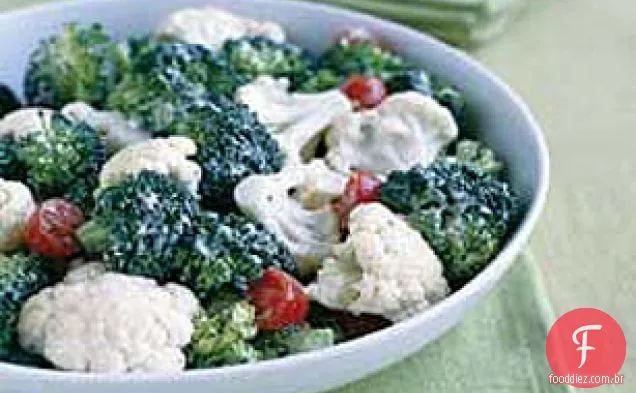 Salada Vegetal Cremosa Do Jardim