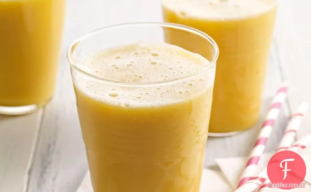 Smoothie Laranja-Manga-Abacaxi