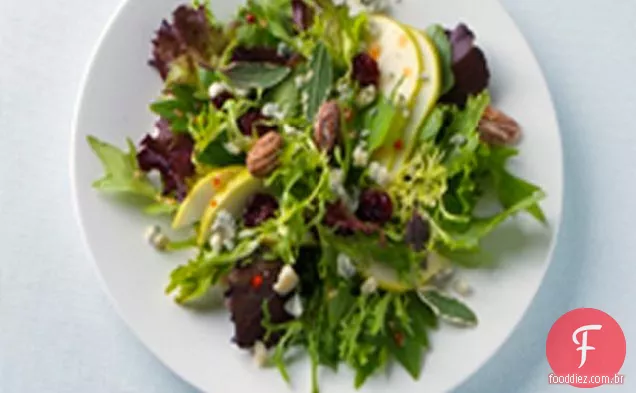 Salada suculenta de Pêra e queijo azul