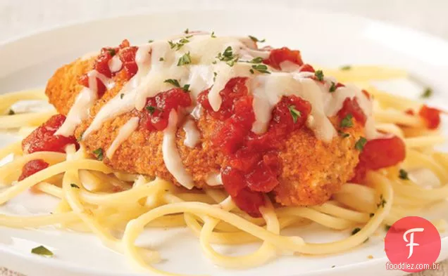 Parmesão de frango simples com espaguete