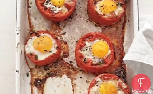 Ovos Assados Em Tomates Assados Inteiros