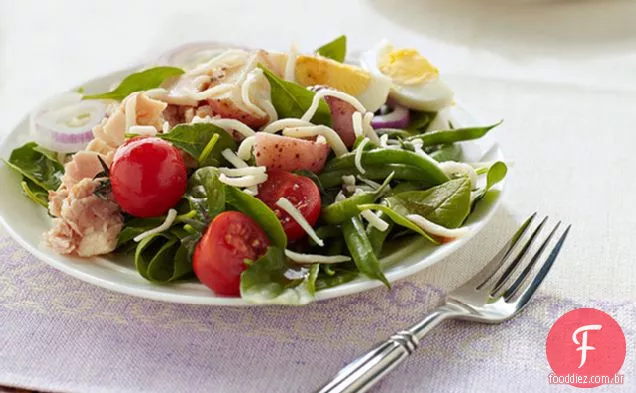 Salada de atum Nicoise para dois