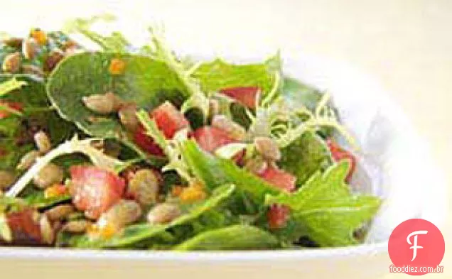 Salada de lentilha com grãos de girassol
