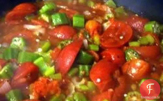 Quiabo e tomates