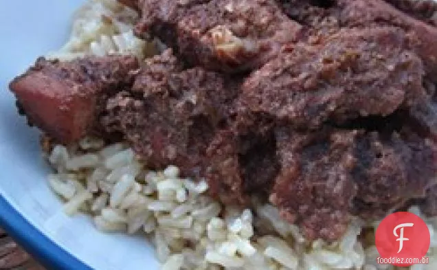Khoresht Fesenjaan (Frango Com Molho De Romã)