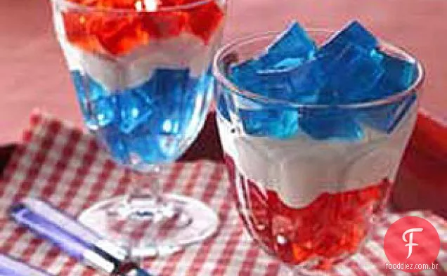 Parfaits vermelho, branco e azul do Tio Sam