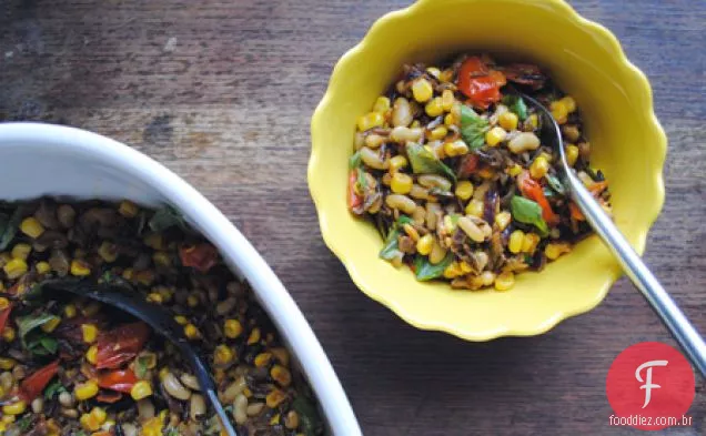 Succotash Com Arroz Selvagem E Tomates