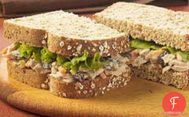 Sanduíches De Salada De Atum
