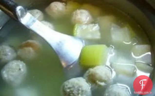 Sopa De Almôndega De Melão De Inverno