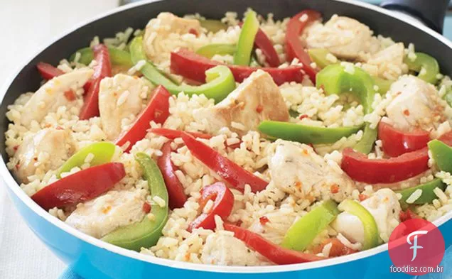 Frango picante e Frigideira De Arroz