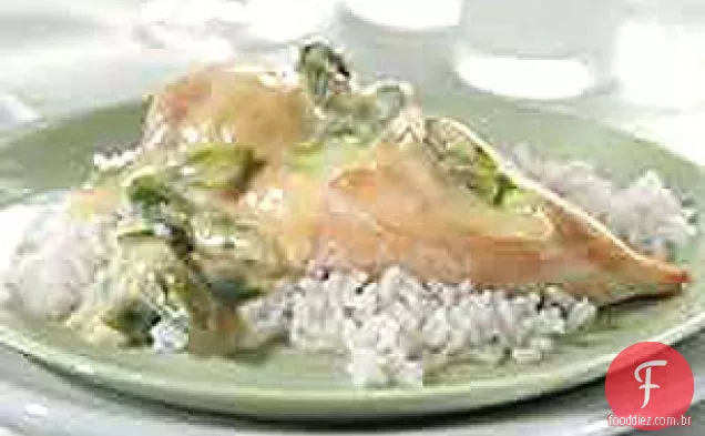 Frango Com Molho De Espargos