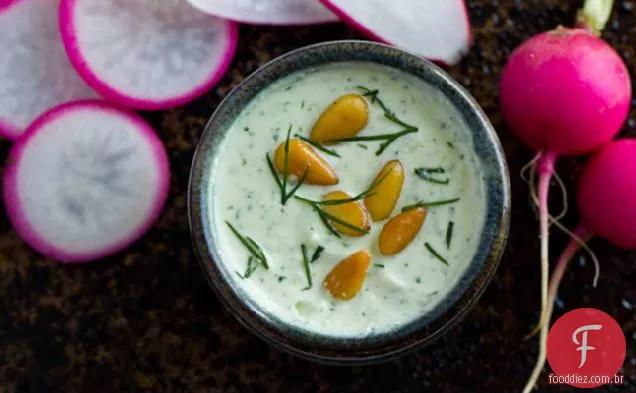 Feta Dip Com Rabanetes De Melancia