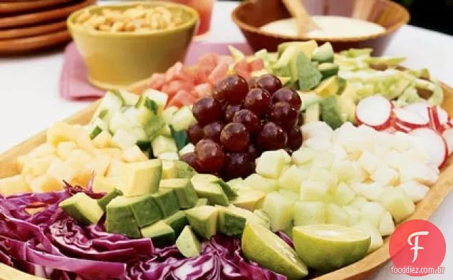 Salada mexicana picada com creme de laranja
