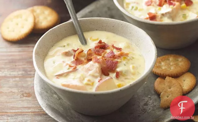 Salmão e sopa de Milho Com Bacon