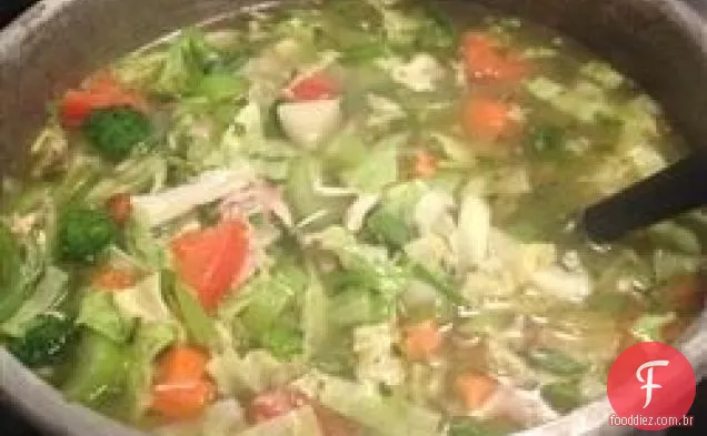 Sopa de galinha do Jardim do vovô