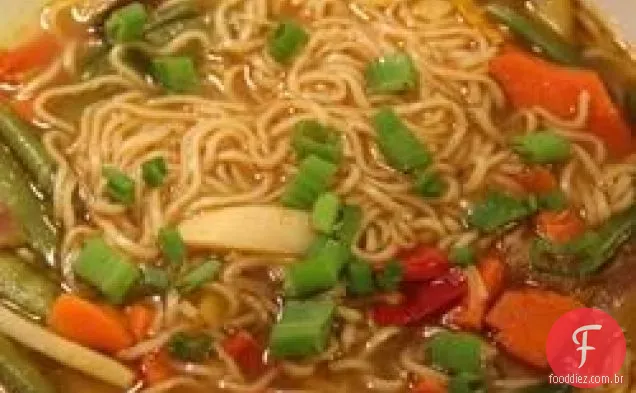 Sopa De Macarrão Ramen