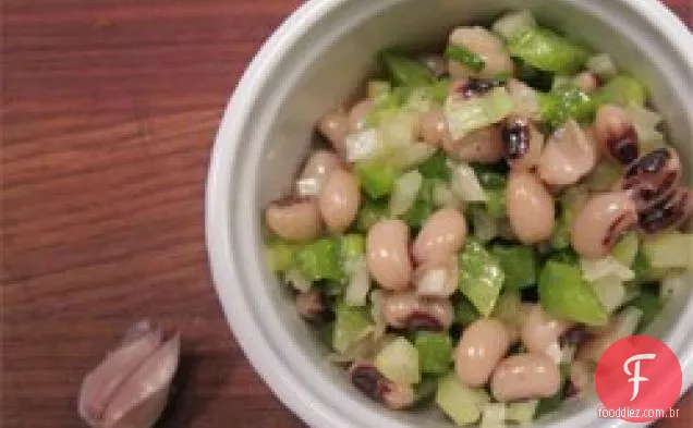 Salada de ervilha de Olhos Pretos da Melissa
