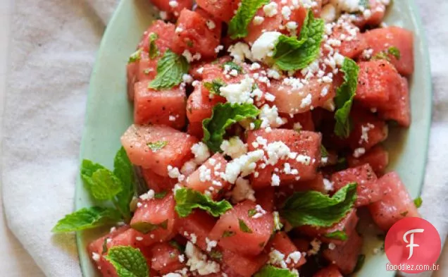 Receita De Salada De Melancia, Hortelã E Queijo Feta