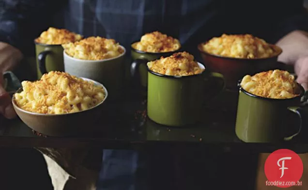 Quatro Macarrão De Queijo