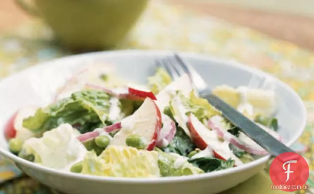 Salada Romaine com edamame e molho cremoso de melão com chifres