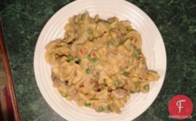 Caçarola Deliciosa Do Macarronete Da Carne De Porco