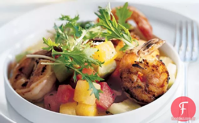 Salada de melancia com camarão grelhado