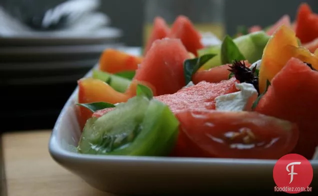 Salada De Queijo Melancia, Tomate E Cabra Com Trufa De Limão Vina