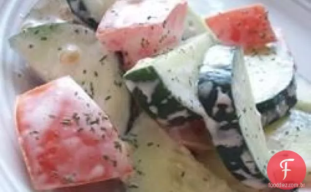 Tomate pepino salada II