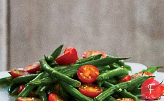 Feijão verde - Salada de tomate com ervas