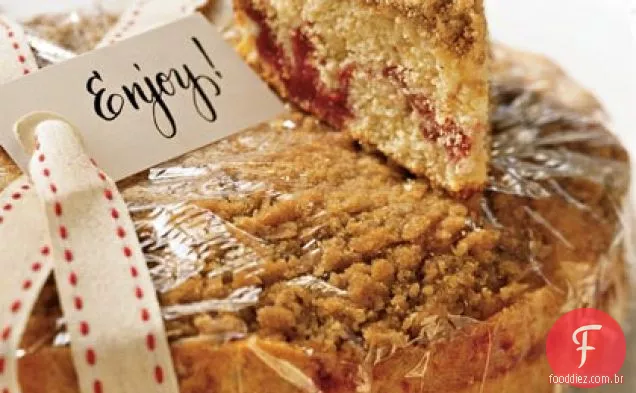 Bolo De Migalhas De Geléia De Morango