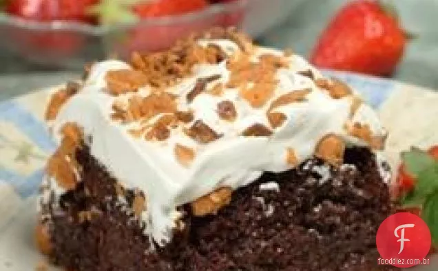 Chocolate Butterfinger-Bolo De Caramelo