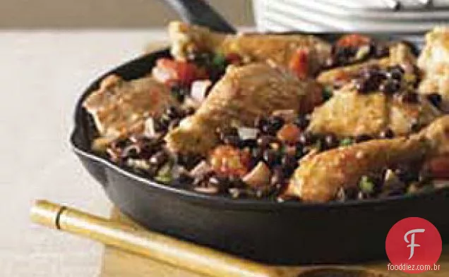 Frango com feijão preto e presunto