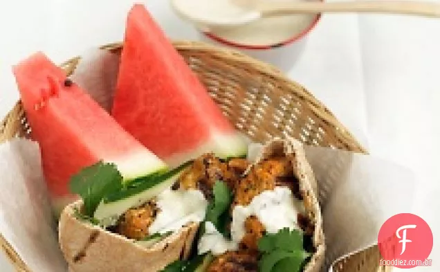 Hambúrgueres de frango ao estilo Tandoori