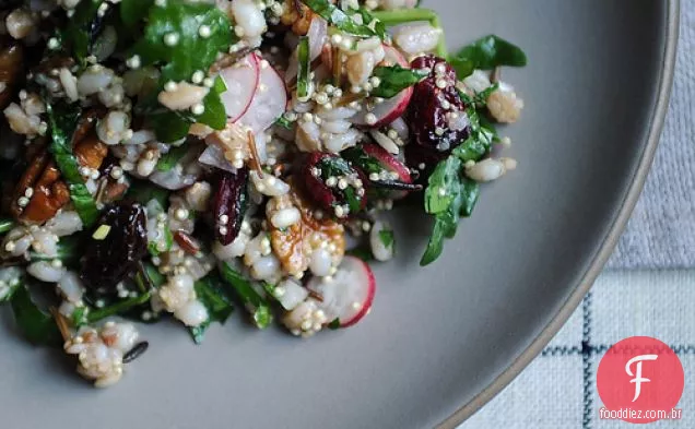 Salada De Rabanete E Nozes