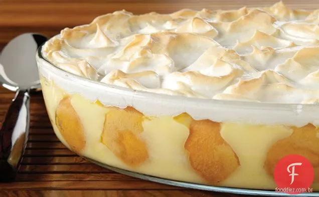 Pudim De Banana Do Sul Com Cobertura De Merengue