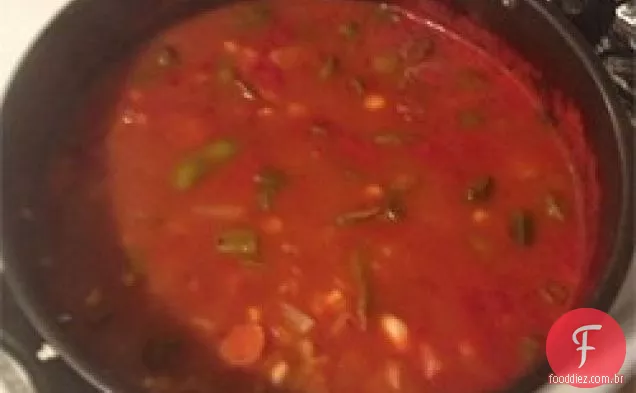 Sopa vegetal vegetariana robusta (rápida e fácil)